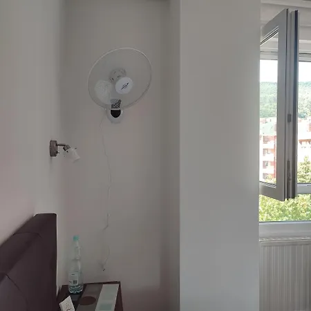 Alberto Astur Privadas Mas Cocina Compartida Homestay