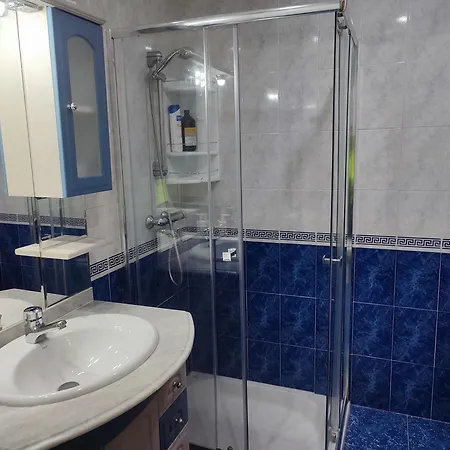 Homestay Alberto Astur Privadas Mas Cocina Compartida Oviedo