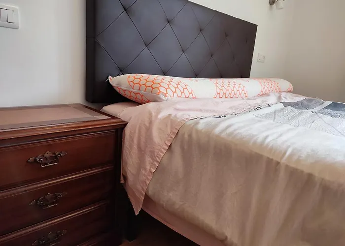 Quarto em Acomodações Particulares Alberto Astur *